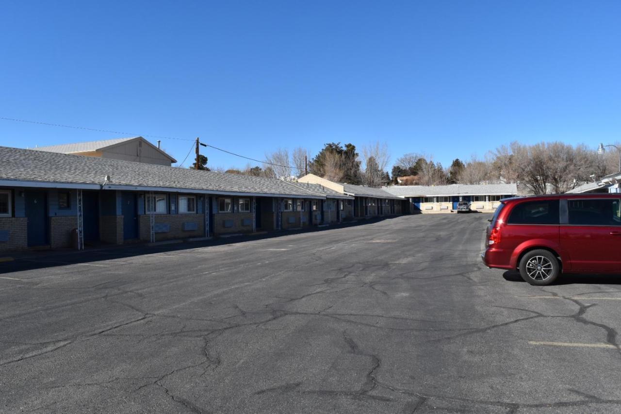 Travelodge By Wyndham Farmington Exterior foto