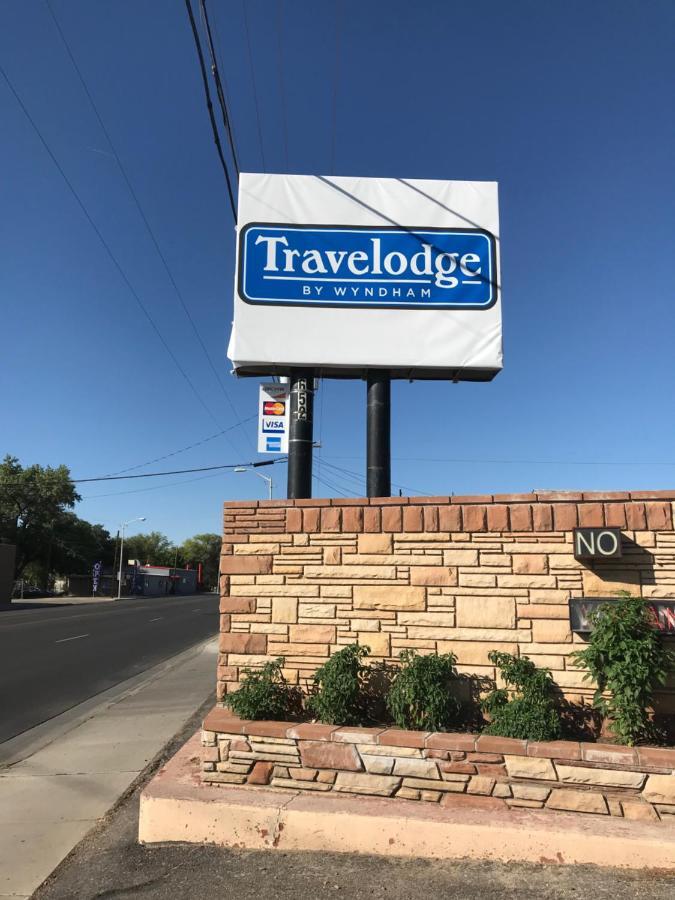 Travelodge By Wyndham Farmington Exterior foto